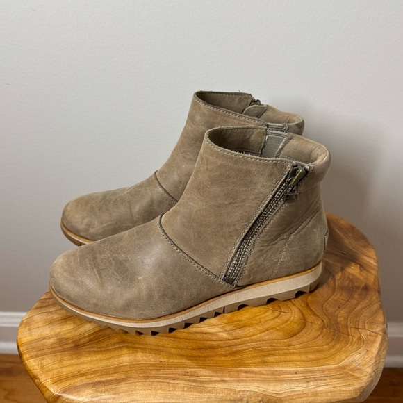 Sorel Harlow Zip Up Waterproof Beige Leather Ankle Boots 6 - Picture 3 of 9